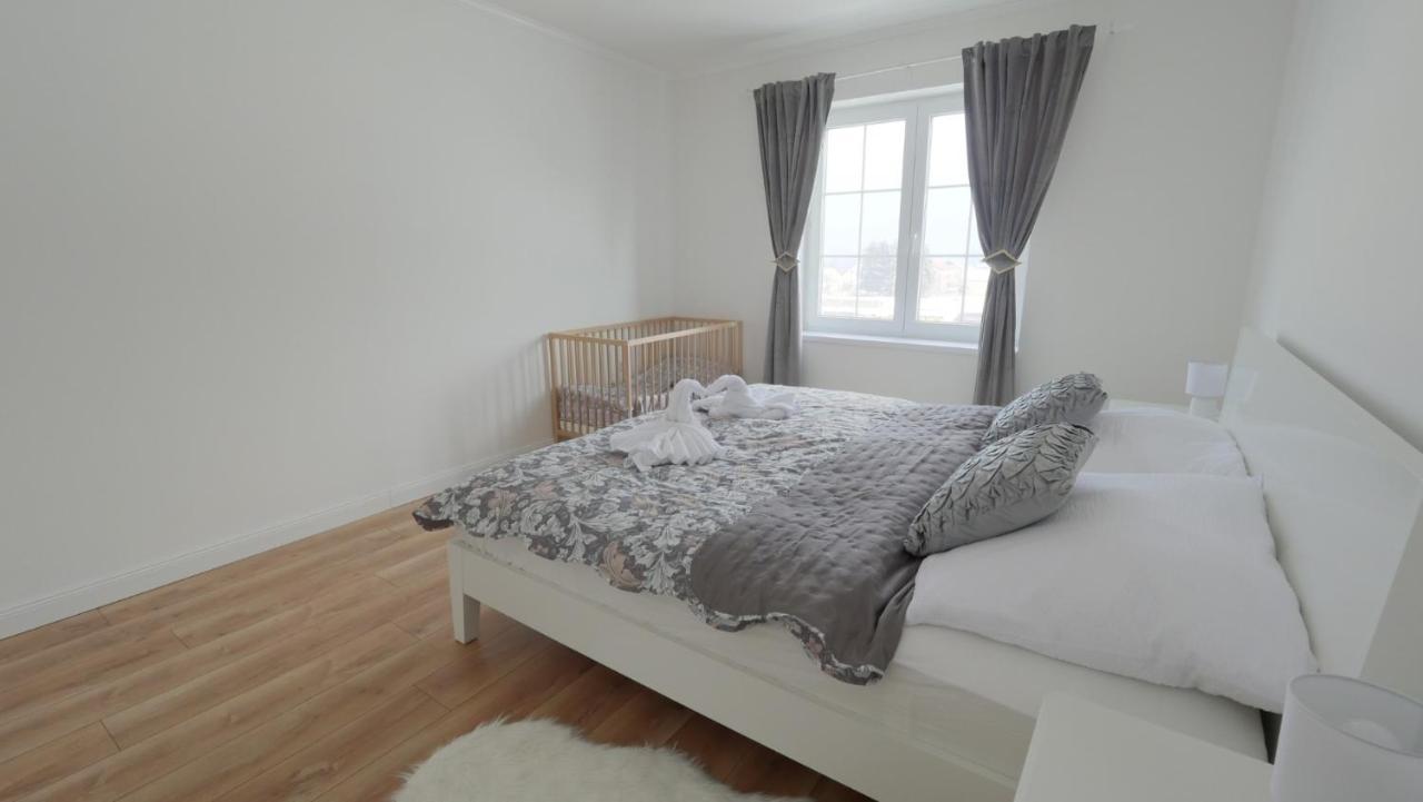 Apartmanovy Dom S Virivkou, Pod Secnom, Liptovsky Jan Villa Liptovsky Mikulas Bagian luar foto