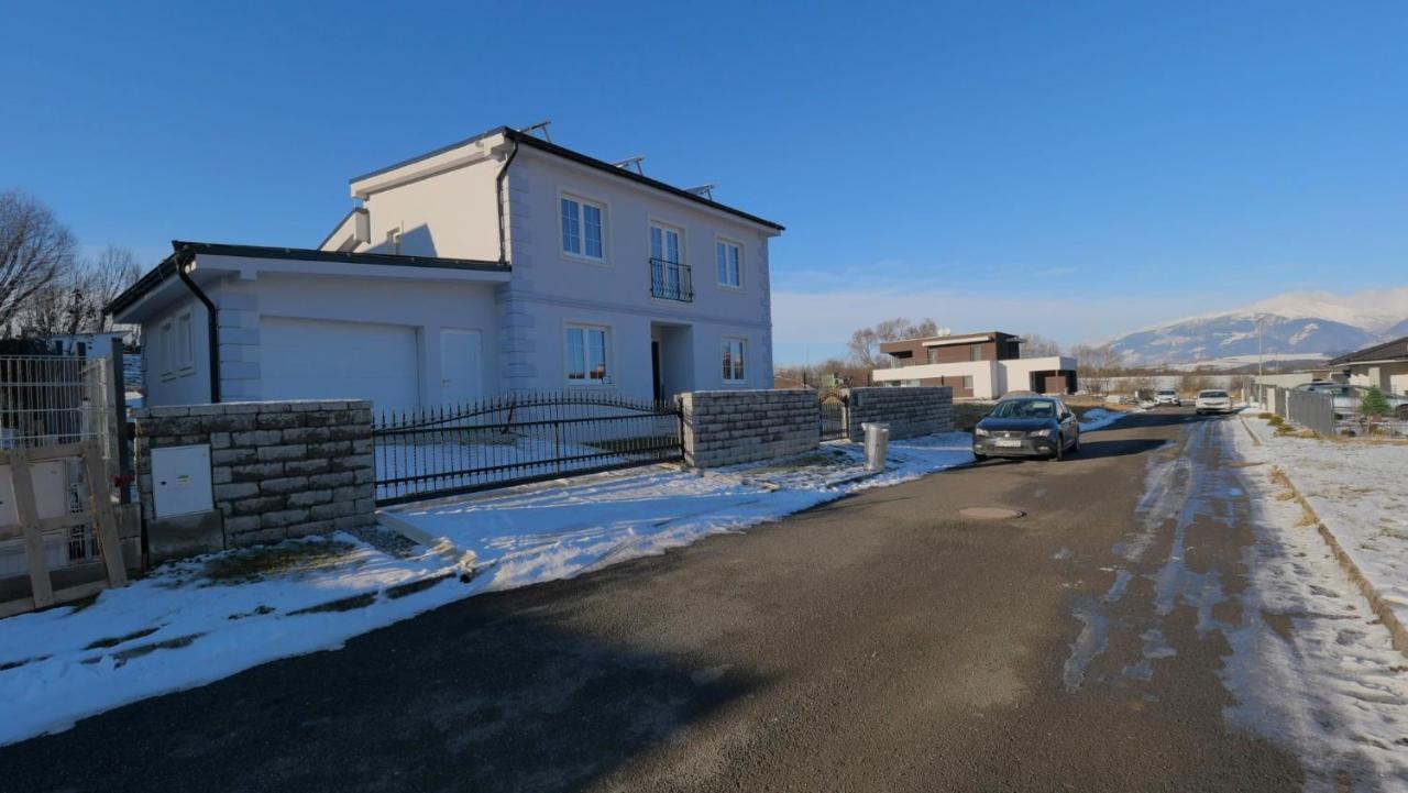 Apartmanovy Dom S Virivkou, Pod Secnom, Liptovsky Jan Villa Liptovsky Mikulas Bagian luar foto